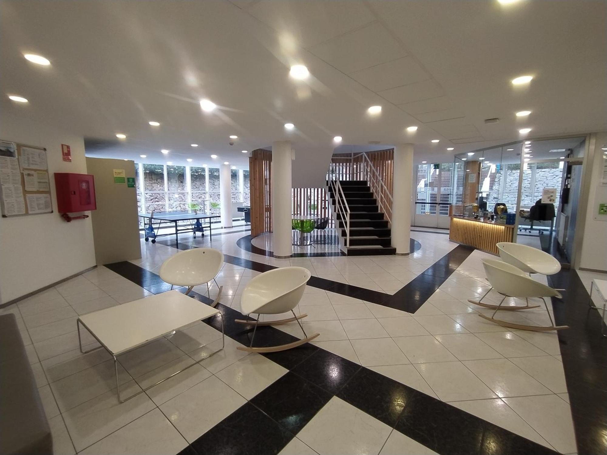 Residencia Universitaria Resa Siglo XXI Кульєредо Екстер'єр фото