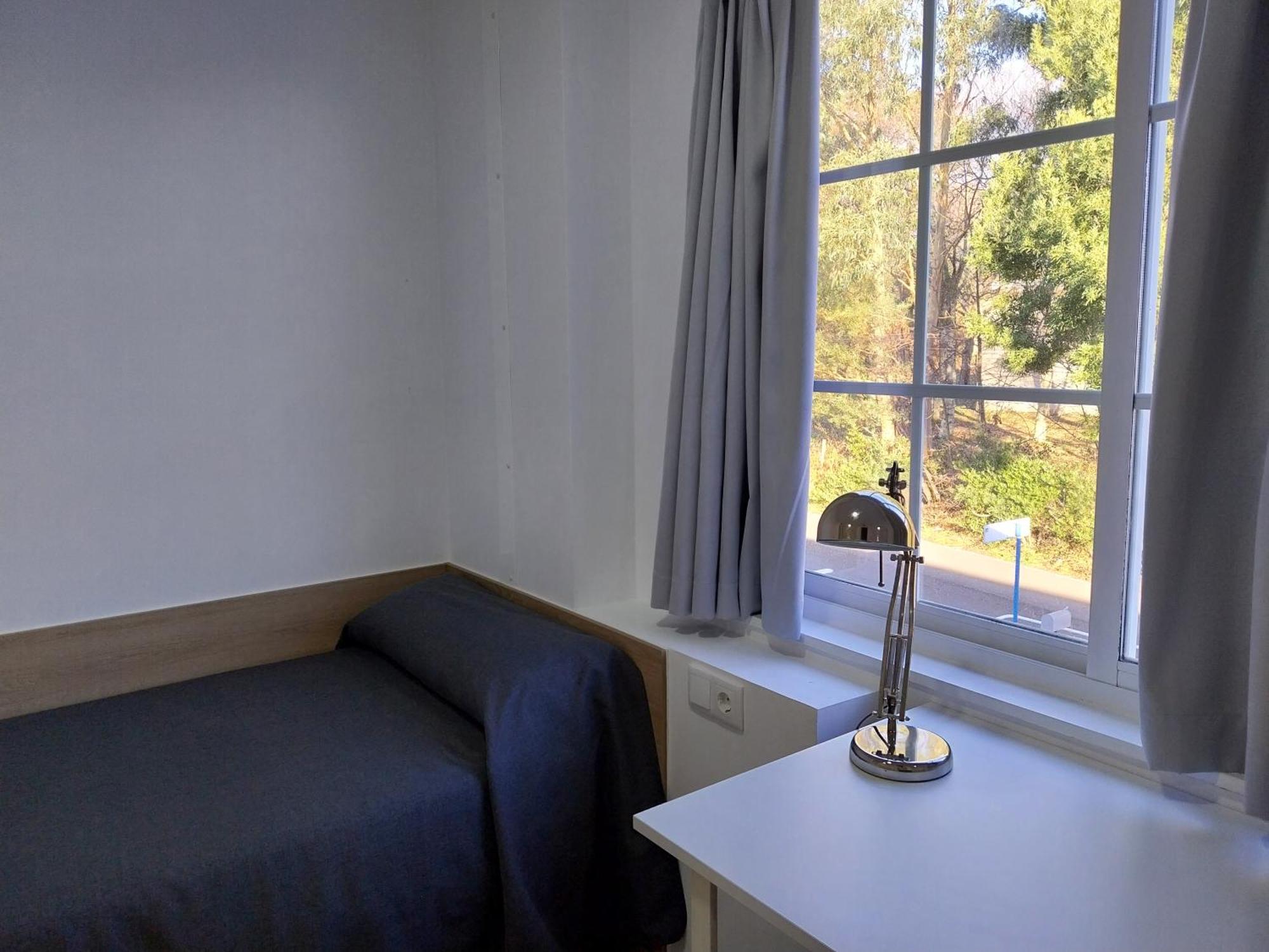 Residencia Universitaria Resa Siglo XXI Кульєредо Номер фото