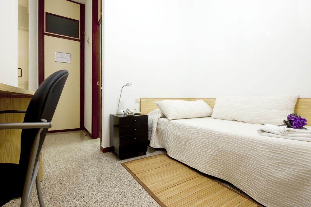 Residencia Universitaria Resa Siglo XXI Кульєредо Екстер'єр фото