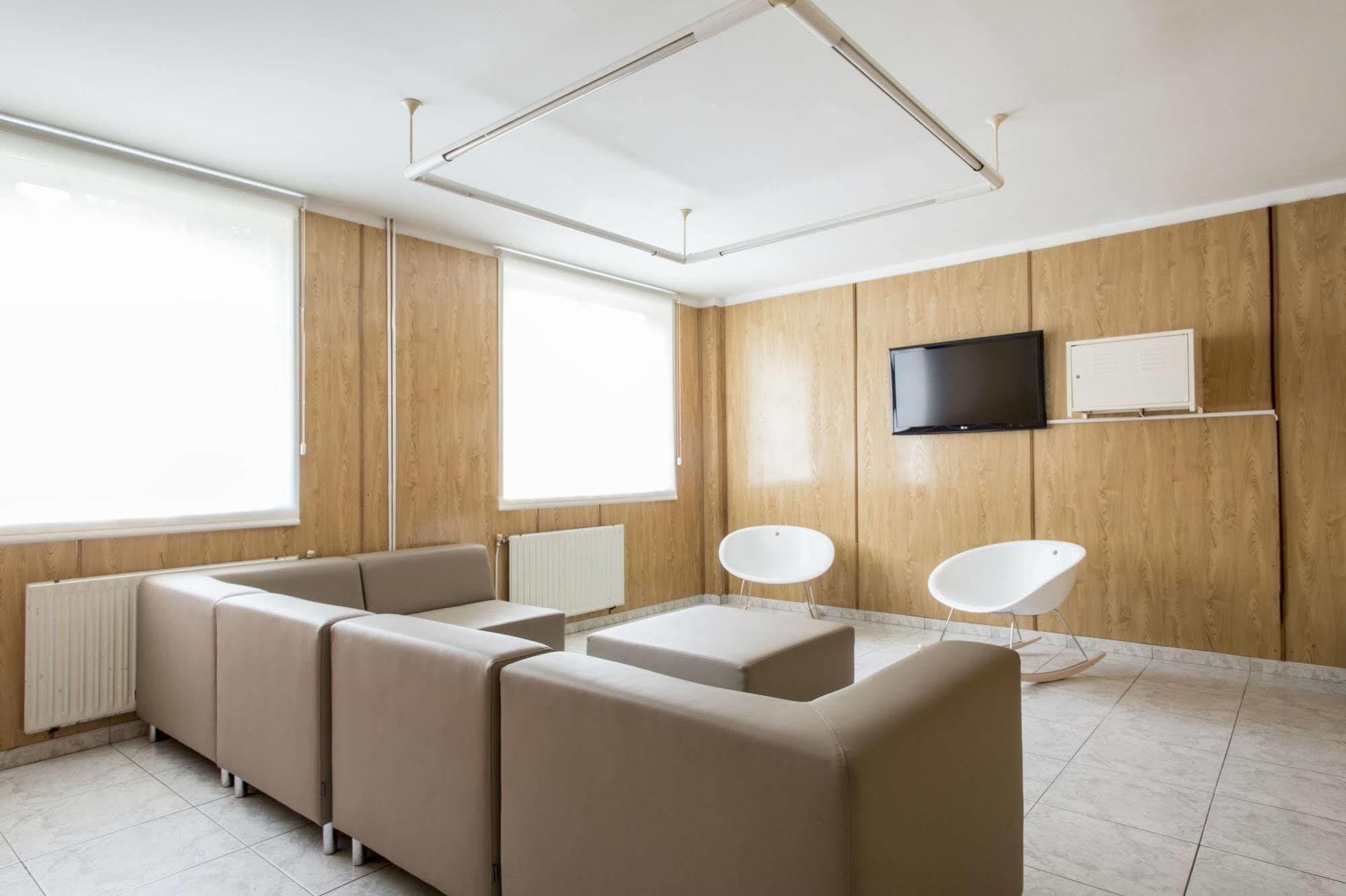 Residencia Universitaria Resa Siglo XXI Кульєредо Екстер'єр фото